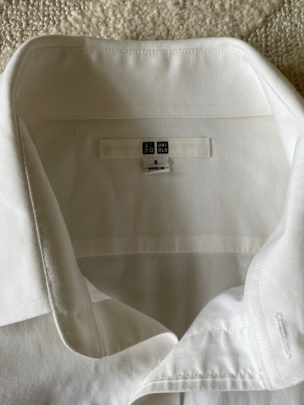 Three (3) UNIQLO Small Slim Fit White Dress Shirts 16/34in